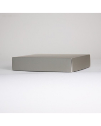 Laminated box