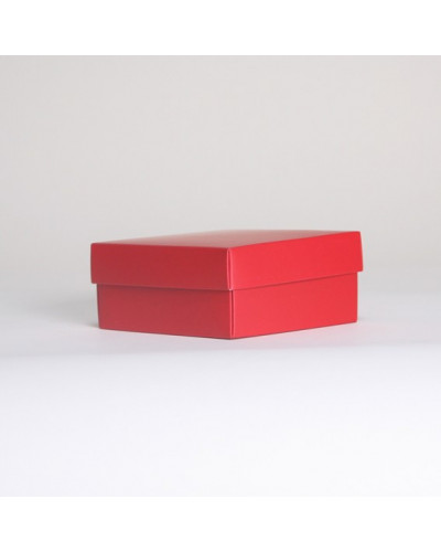 Laminated box