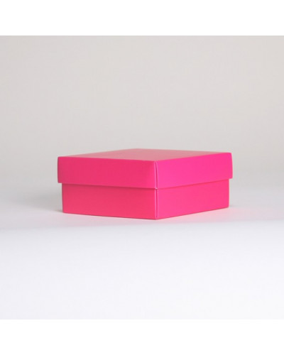 Laminated box
