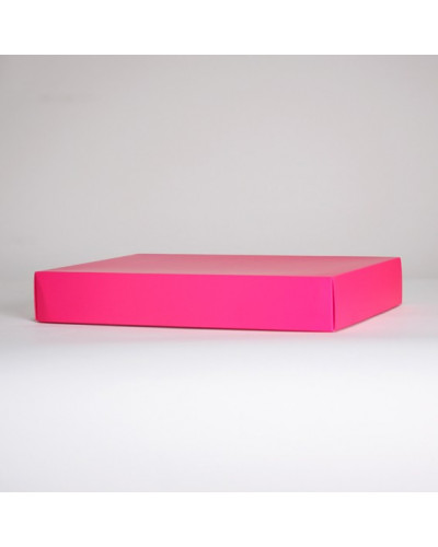 Laminated box
