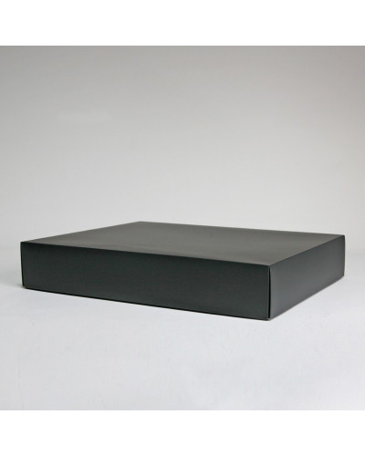 Laminated box