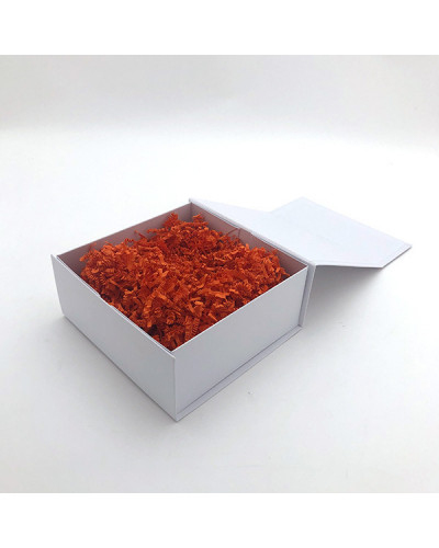 Shredded « Fluffy » paper filler for boxes