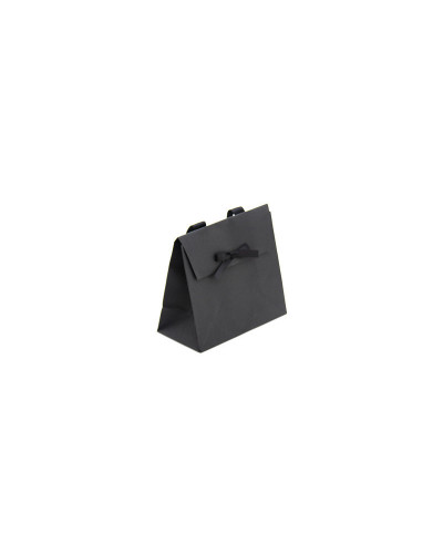 Gift bag with Kelly handles