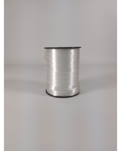 Ruban brillant de dimension 5 mm x 500 mètres.