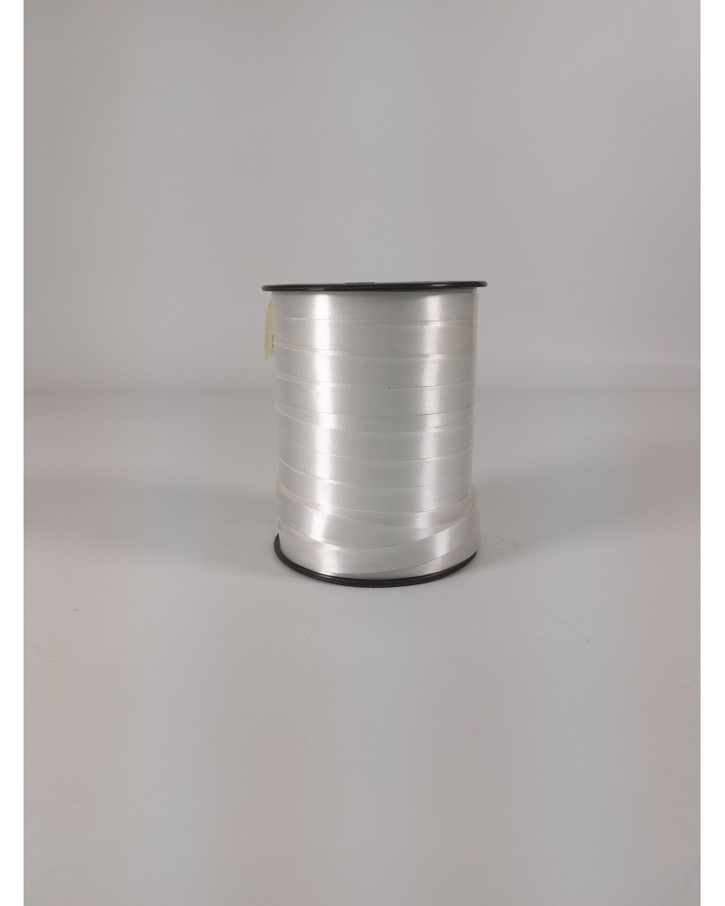 Ruban brillant de dimension 5 mm x 500 mètres.