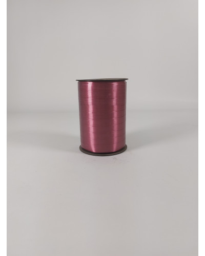 Ruban brillant de dimension 5 mm x 500 mètres.