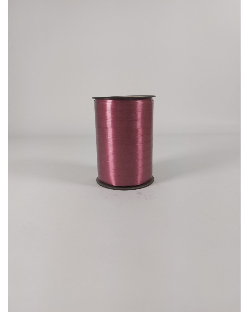 Ruban brillant de dimension 5 mm x 500 mètres.